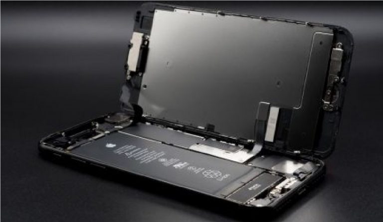7 Ciri Ciri Baterai iPhone Rusak, Bahaya!