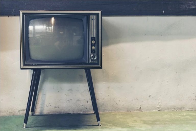 aplikasi tv online